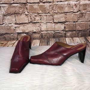 Antonio Melani Leather Mule NWOT